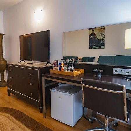Hotel Dobsi Bázna Kültér fotó