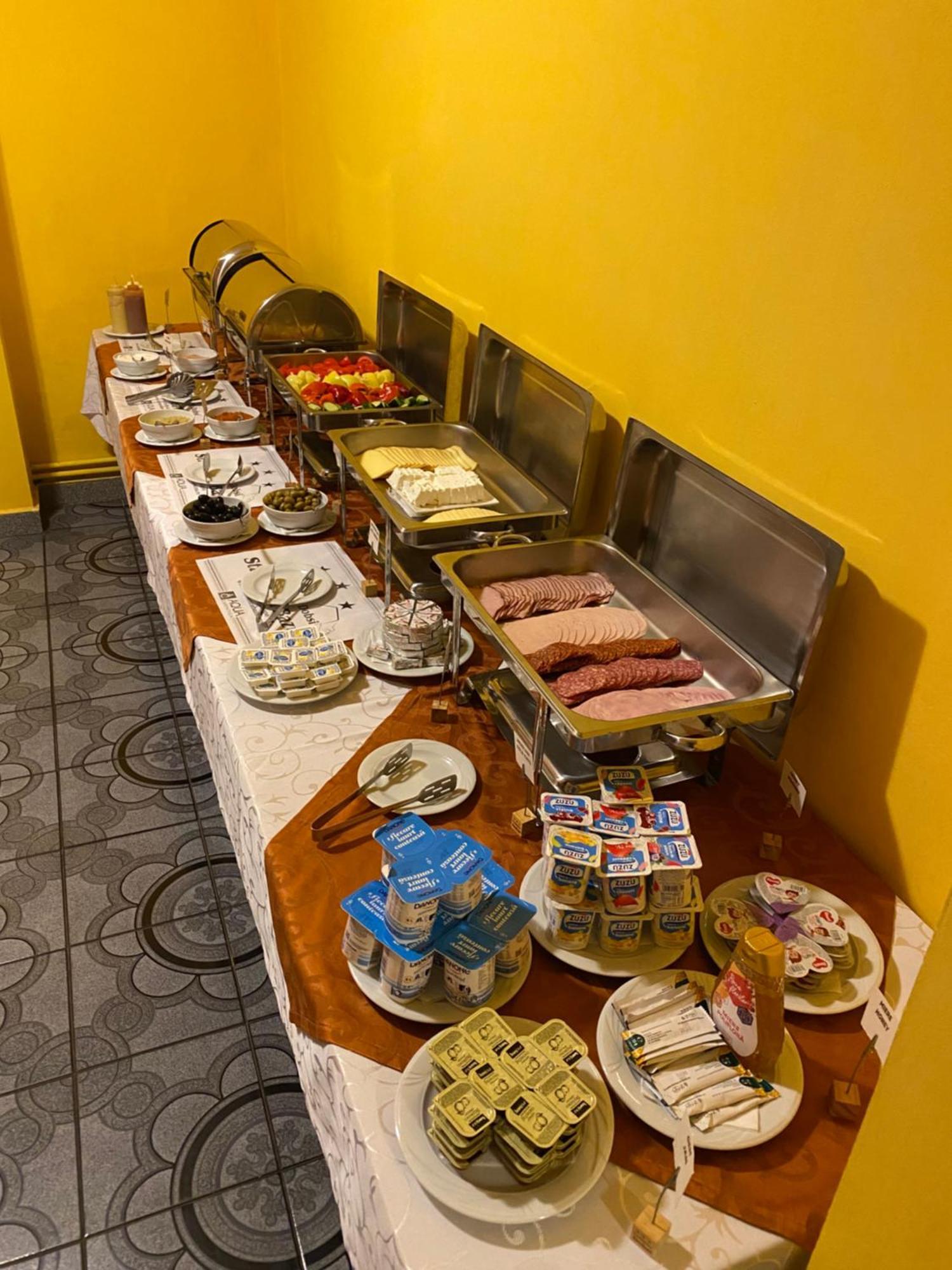 Hotel Dobsi Bázna Kültér fotó