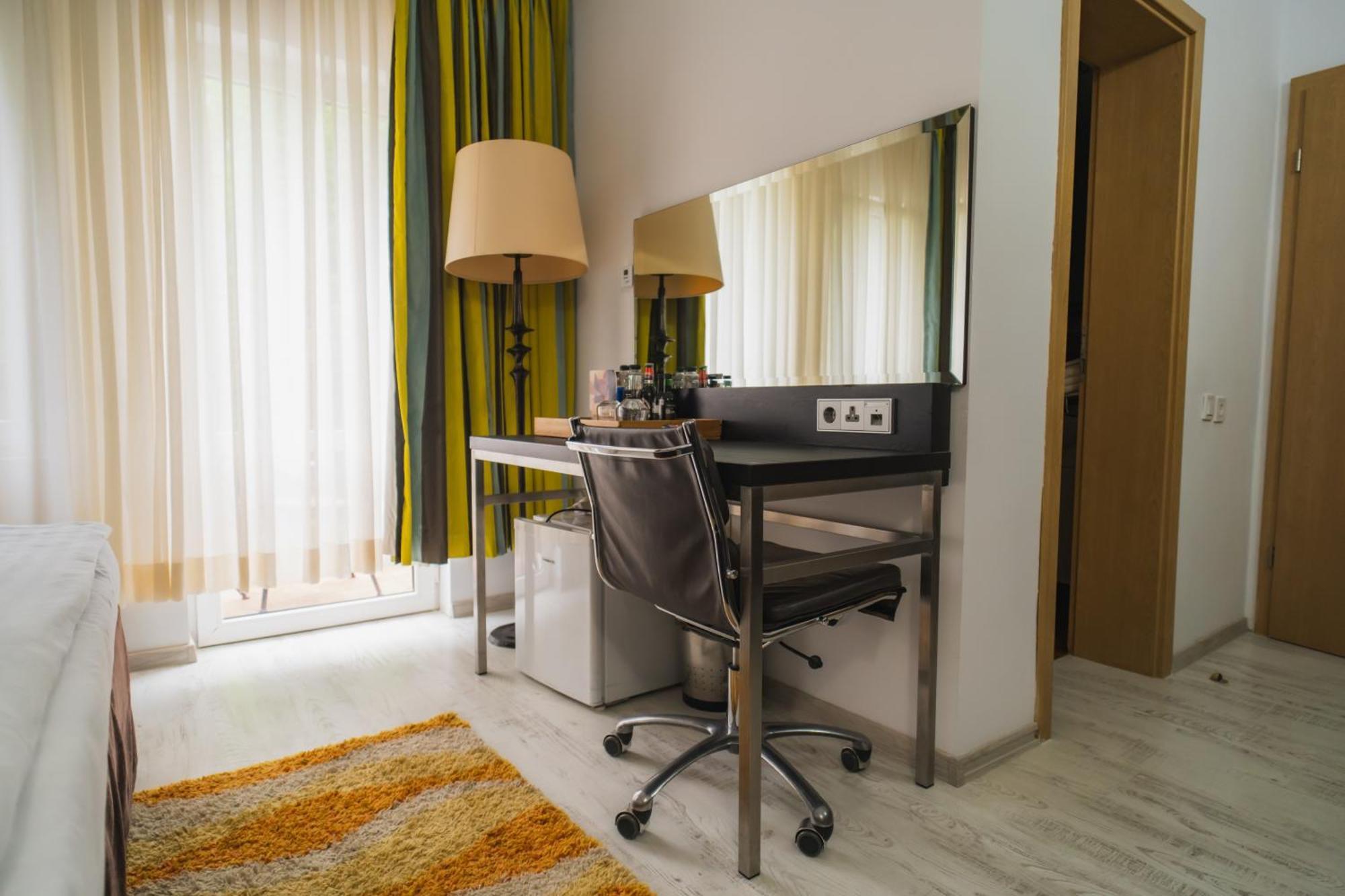Hotel Dobsi Bázna Kültér fotó