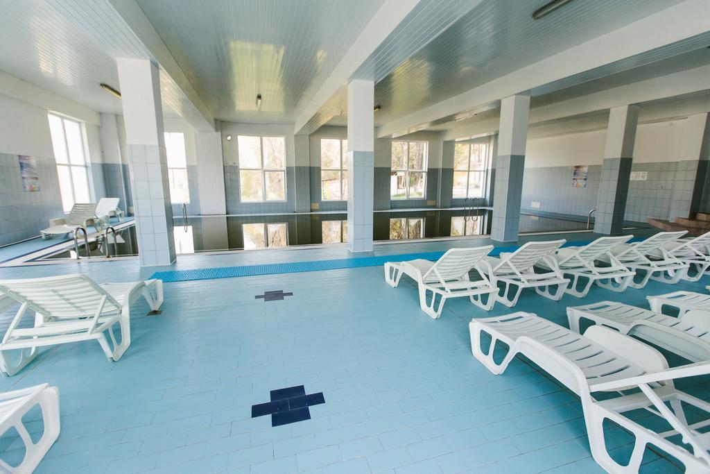 Hotel Dobsi Bázna Kültér fotó