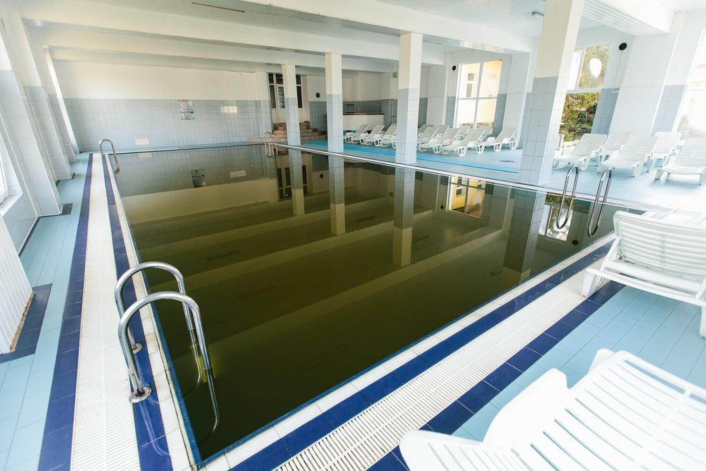 Hotel Dobsi Bázna Kültér fotó