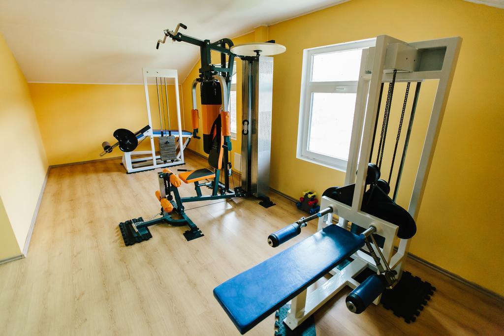 Hotel Dobsi Bázna Kültér fotó