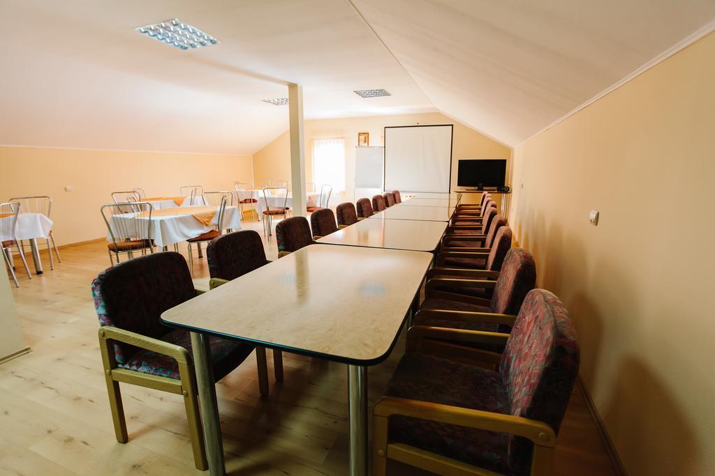 Hotel Dobsi Bázna Kültér fotó